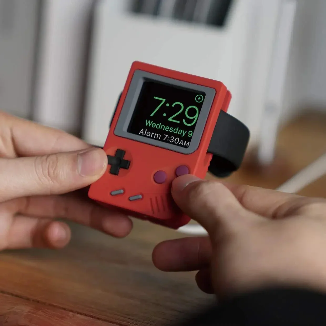 シリコン製iWatch充電スタンドホルダー Apple Wa - Watch Charging Dock のレビューと価格